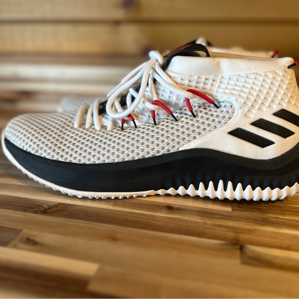 Adidas Dame 4 men’s basketball shoe